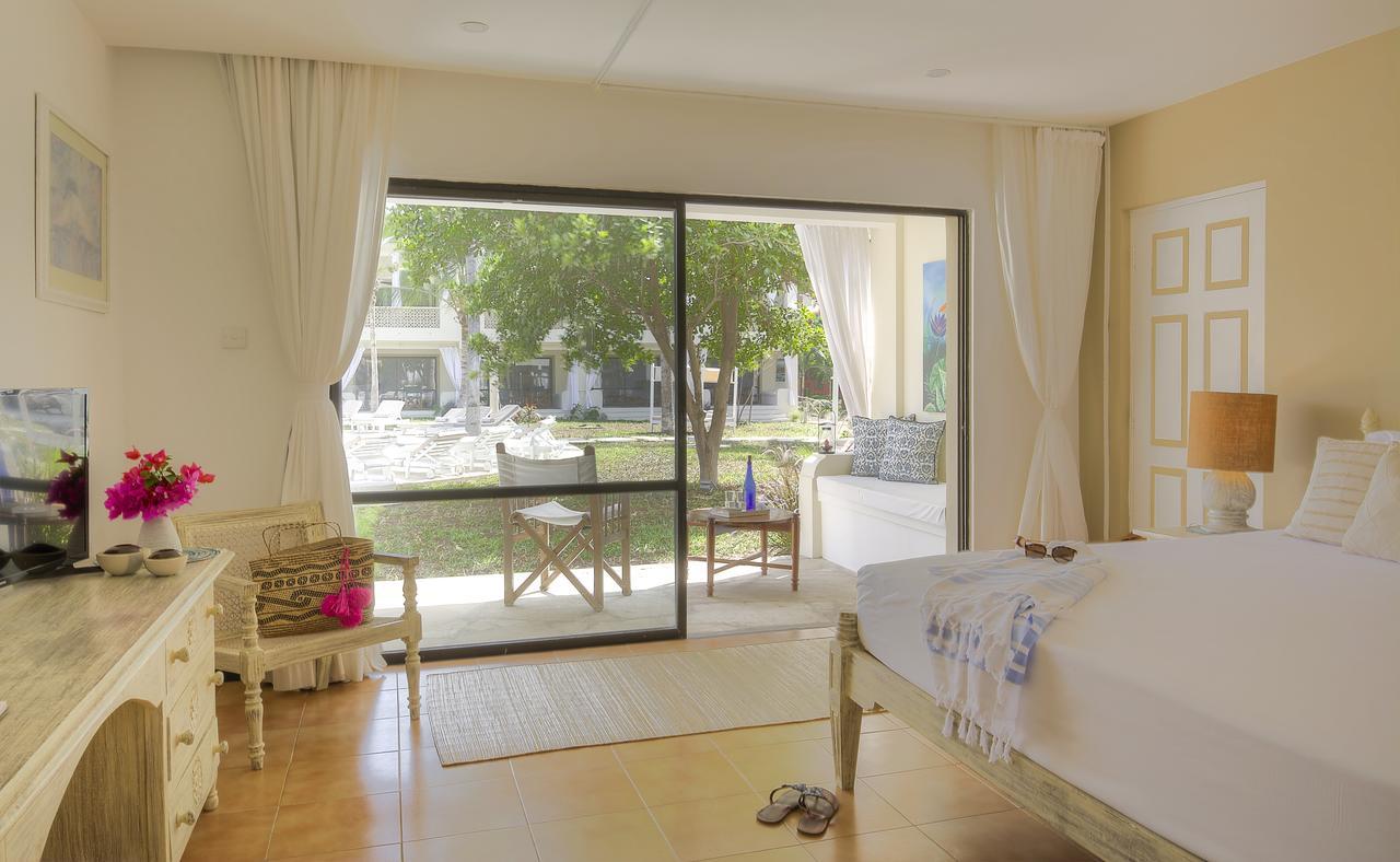 Sandies Dream Garden Hotel 4*
